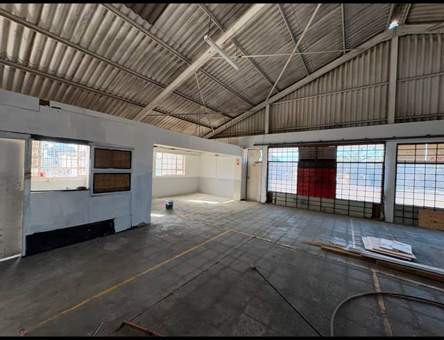 375M² WAREHOUSE TO LET IN ONVERWACHT
